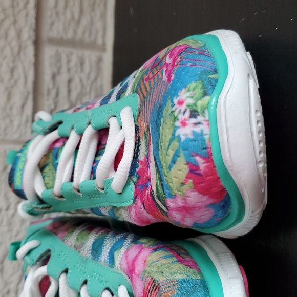 Women's Skechers Light Weight Flower Printed Trainers Sneakers Size US 7 - Picture 6 of 11